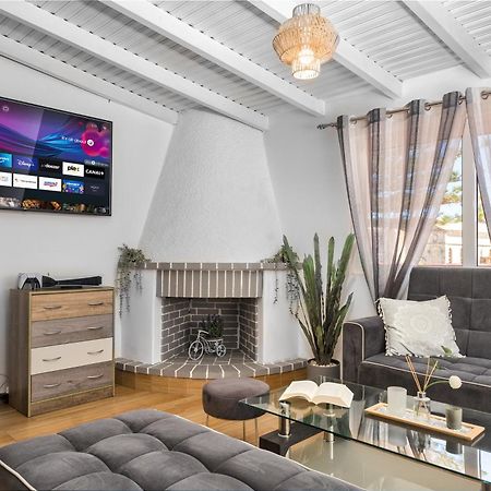 זקינטוס טאון Dennis City Center Elegant Apartment מראה חיצוני תמונה