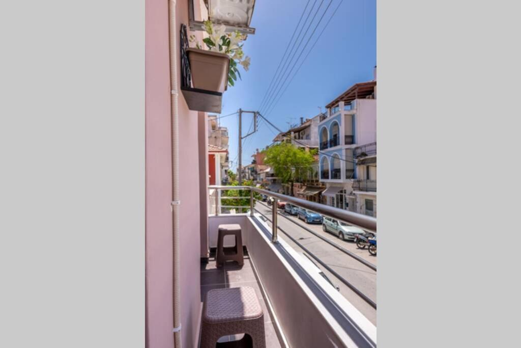 זקינטוס טאון Dennis City Center Elegant Apartment מראה חיצוני תמונה