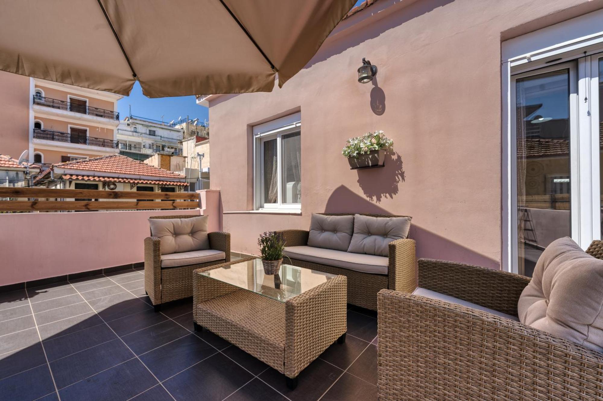 זקינטוס טאון Dennis City Center Elegant Apartment מראה חיצוני תמונה
